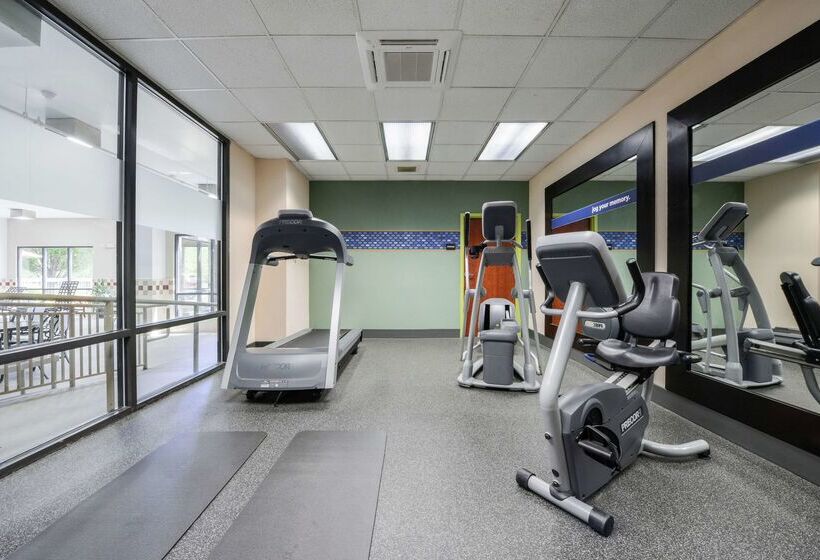 酒店 Hampton Inn Waynesboro/stuarts Draft