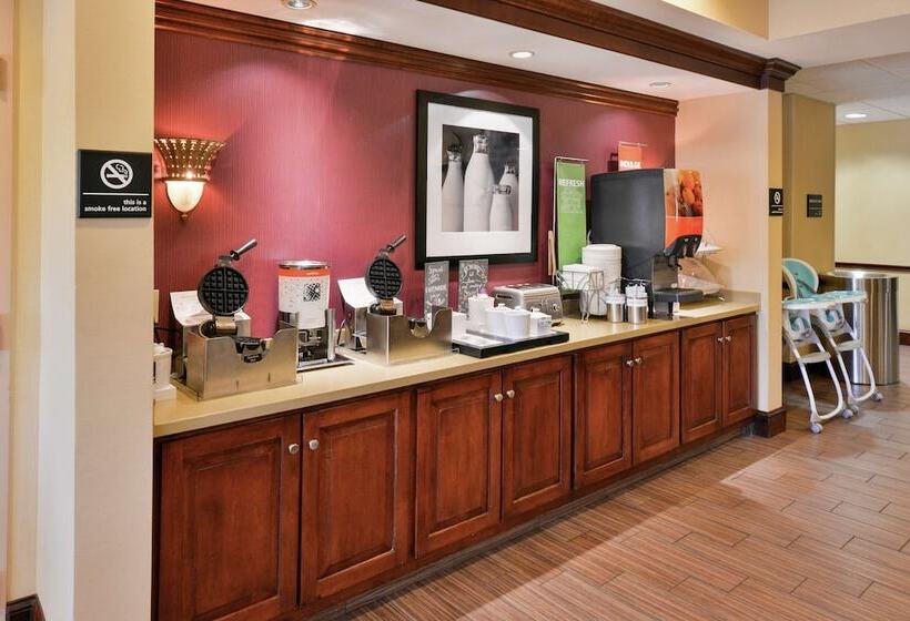 酒店 Hampton Inn Waynesboro/stuarts Draft