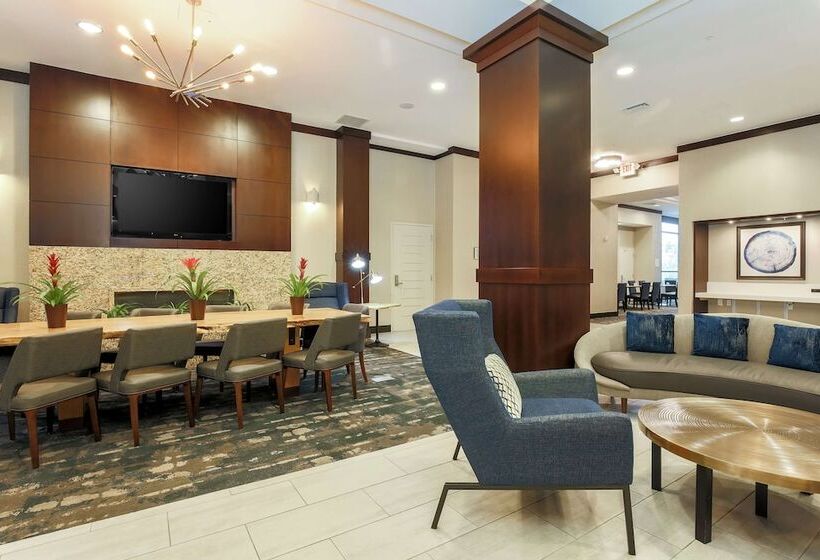 호텔 Hilton Garden Inn Arlington Shirlington
