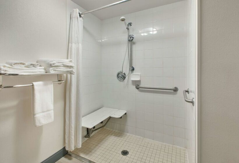 فندق Hilton Garden Inn Dayton Beavercreek