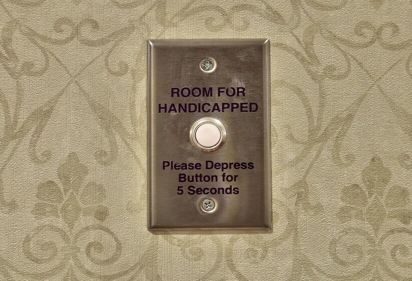 هتل Hilton Garden Inn Las Cruces