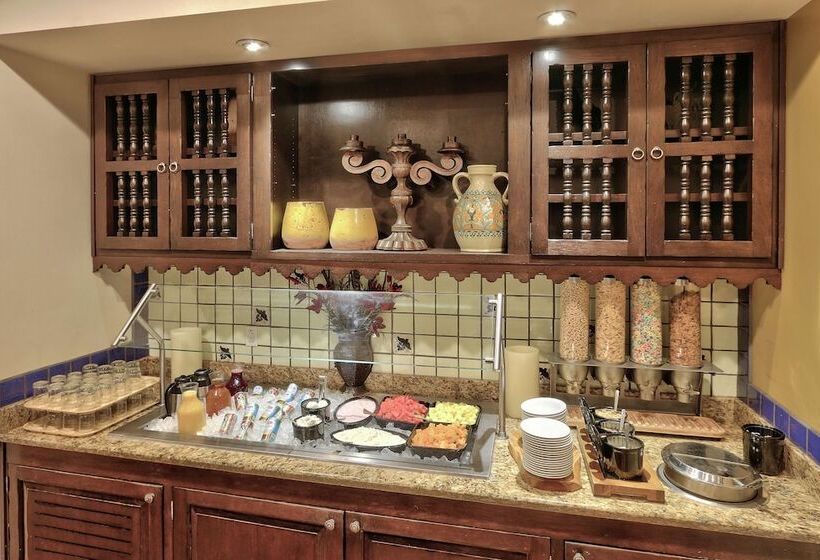 هتل Hilton Garden Inn Las Cruces