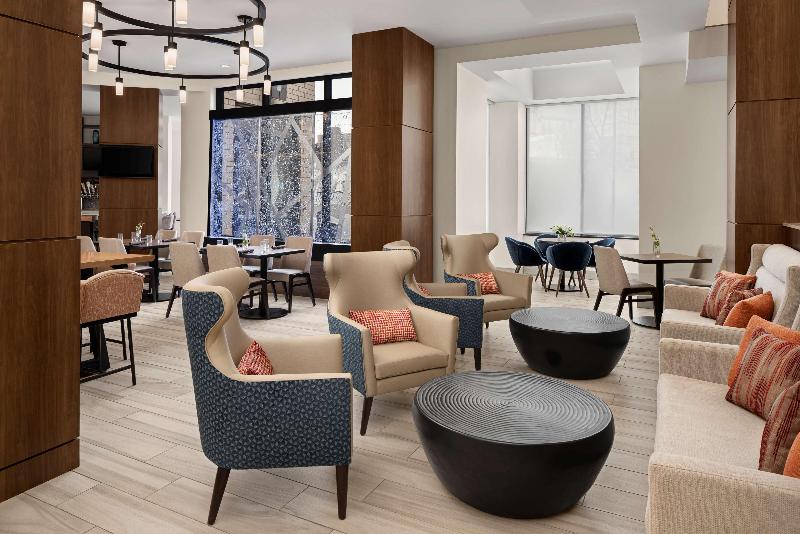 هتل Hilton Garden Inn Minneapolis Downtown