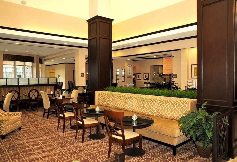 בית מלון כפרי Hilton Garden Inn New Braunfels