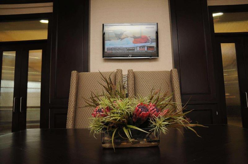 בית מלון כפרי Hilton Garden Inn New Braunfels