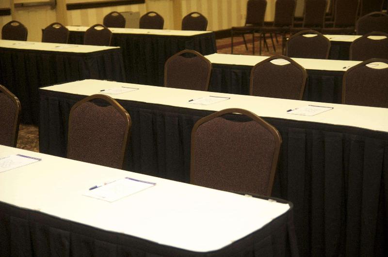 בית מלון כפרי Hilton Garden Inn New Braunfels