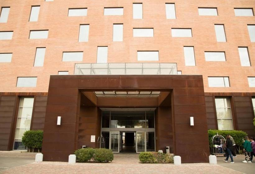 هتل Hilton Garden Inn Santiago Airport