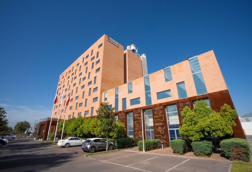 酒店 Hilton Garden Inn Santiago Airport