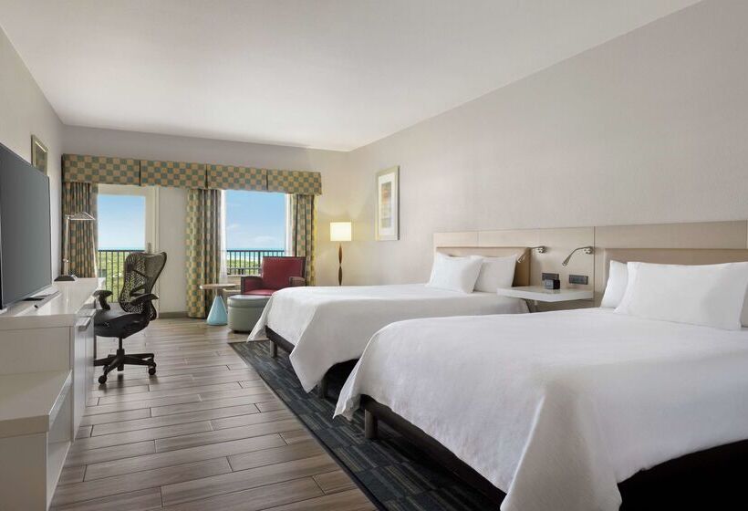 בית מלון כפרי Hilton Garden Inn South Padre Island Beachfront