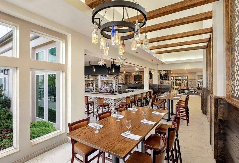 בית מלון כפרי Hilton Garden Inn South Padre Island Beachfront