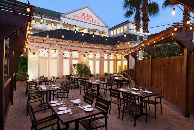 בית מלון כפרי Hilton Garden Inn South Padre Island Beachfront