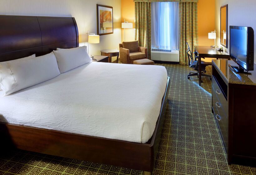 هتل Hilton Garden Inn Springfield, Mo