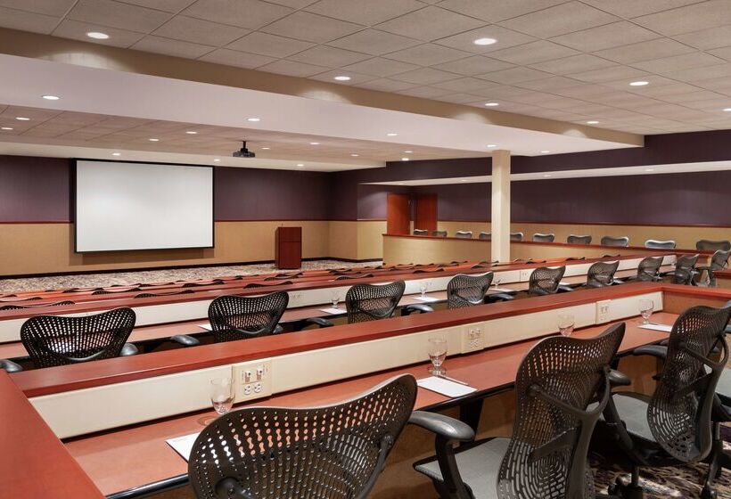 ホテル Hilton Garden Inn Troy