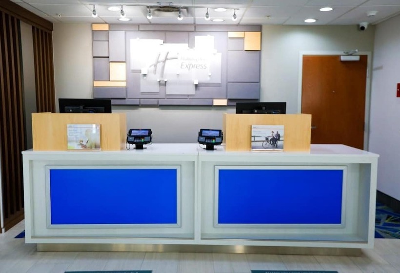 فندق Holiday Inn Express Hillsboro I 35, An Ihg