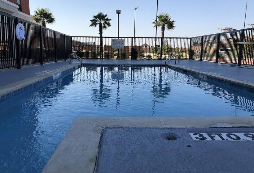 فندق Holiday Inn Express Hillsboro I 35, An Ihg