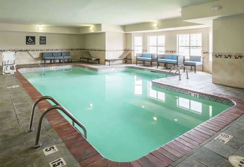 هتل Homewood Suites By Hilton Cedar Rapidsnorth