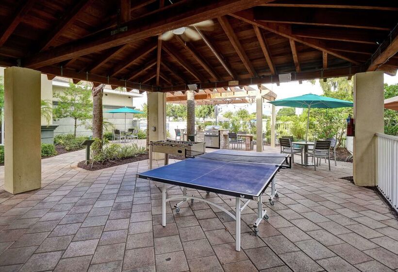 فندق Homewood Suites By Hilton Tampaport Richey