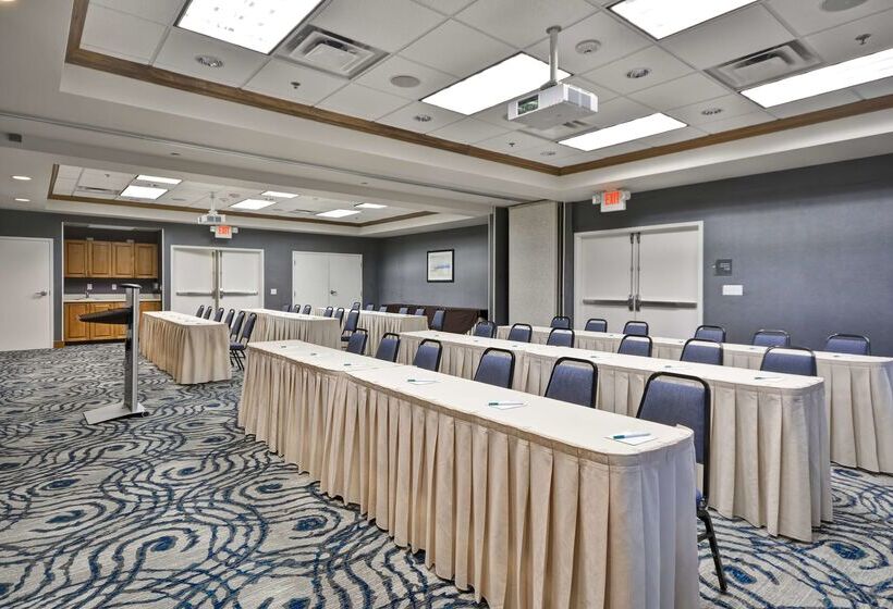 هتل Homewood Suites Wilmington/mayfaire