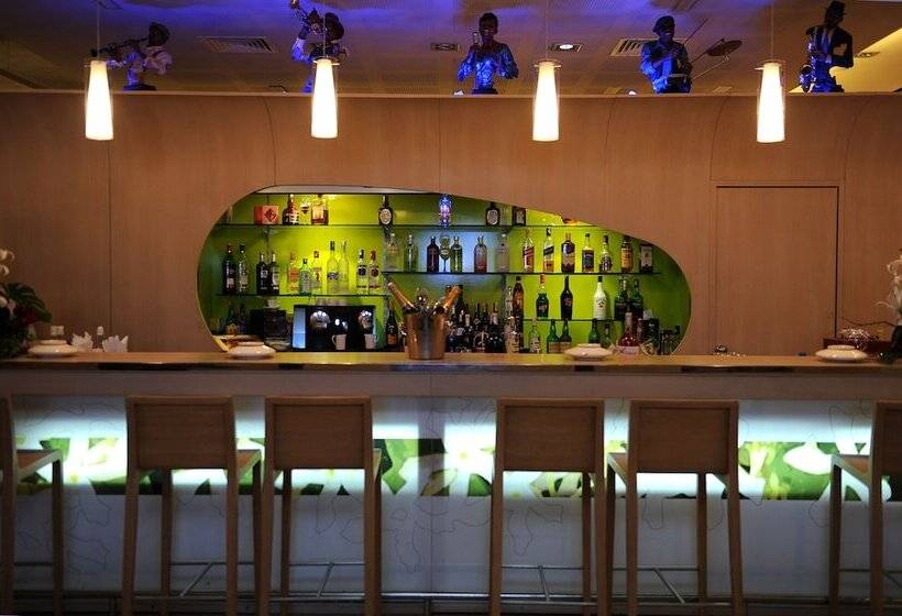 酒店 Ibis Tanger City Center