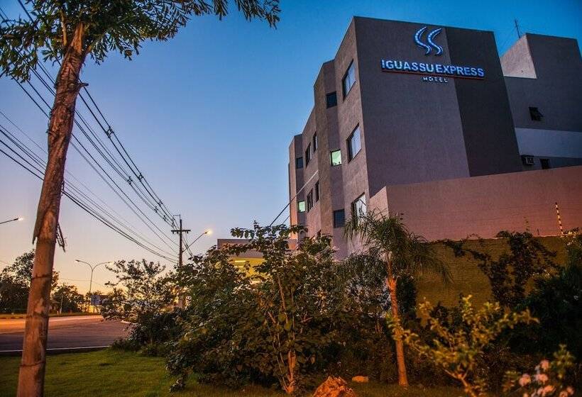 ホテル Iguassu Express