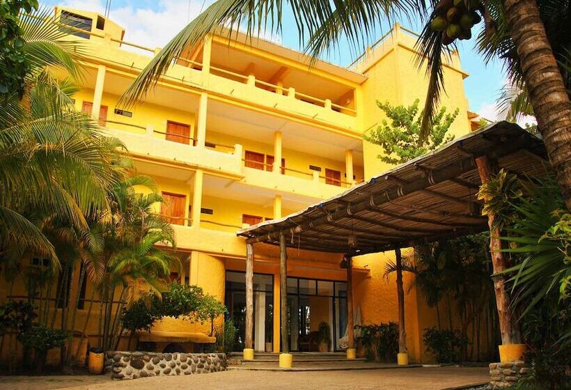 Отель Istirinchá