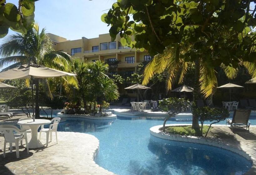 Отель Istirinchá