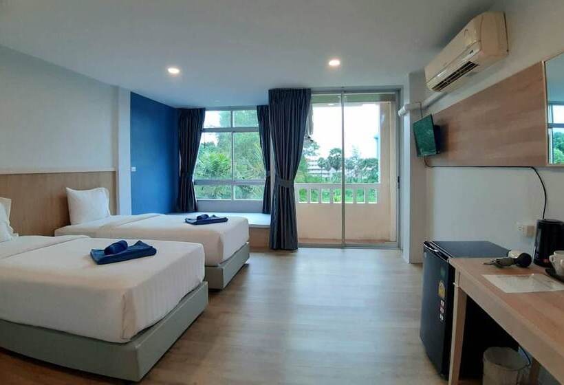 בית מלון כפרי Karon Living Room   Sha Plus