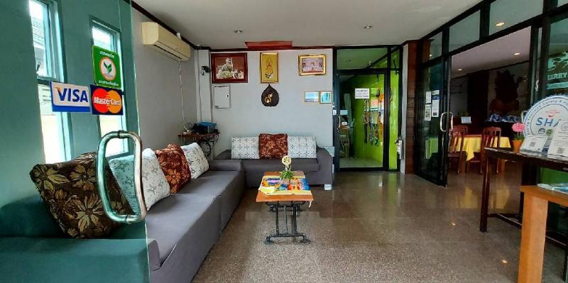 בית מלון כפרי Karon Living Room   Sha Plus