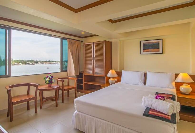 호텔 Krabi City Seaview