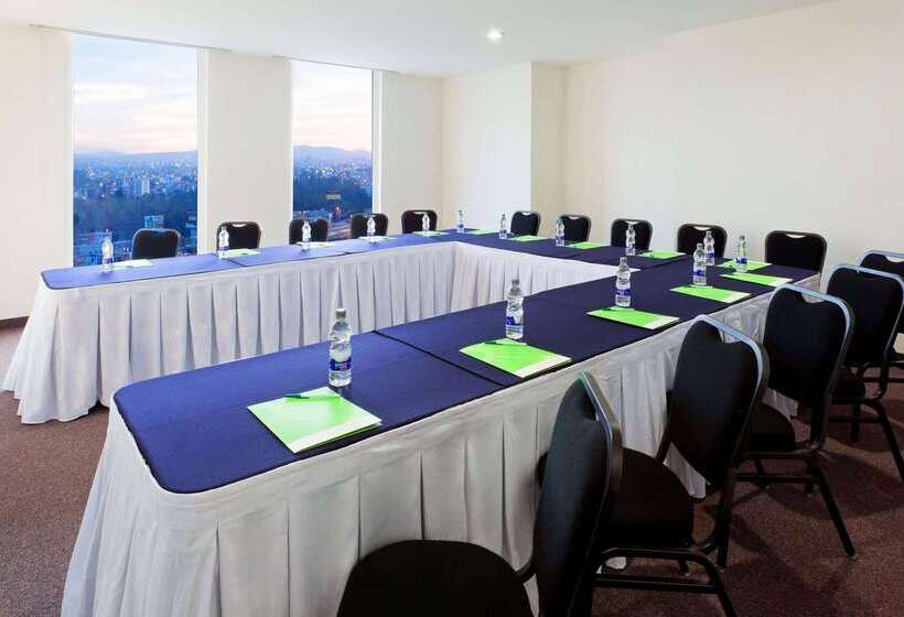 فندق La Quinta By Wyndham Puebla Palmas Angelopolis