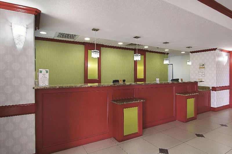 호텔 La Quinta Inn & Suites By Wyndham South Dallas   Hutchins