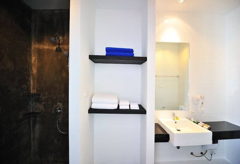 酒店 Lae Lay Suites