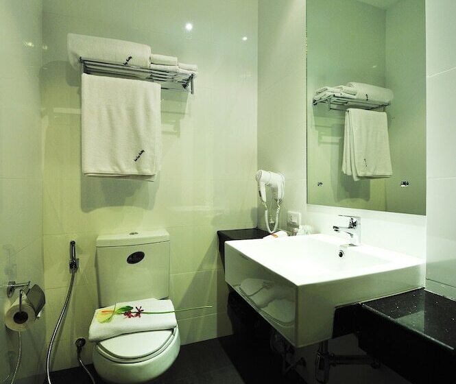 酒店 Lae Lay Suites