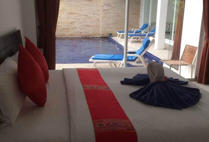 هتل Lae Lay Suites