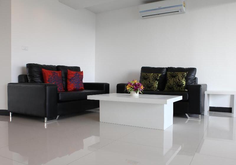 酒店 Lae Lay Suites