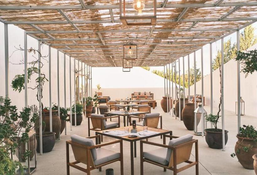 فندق L'and Vineyards