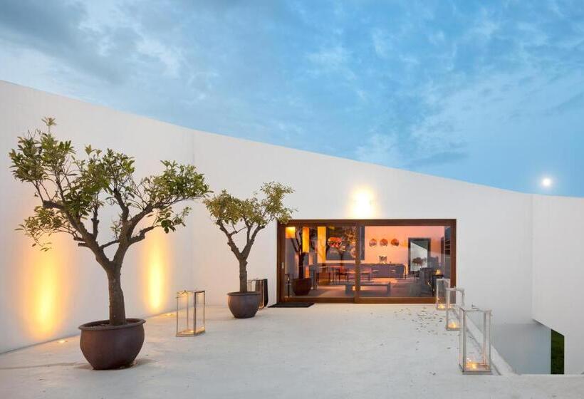 فندق L'and Vineyards