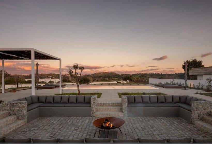 فندق L'and Vineyards