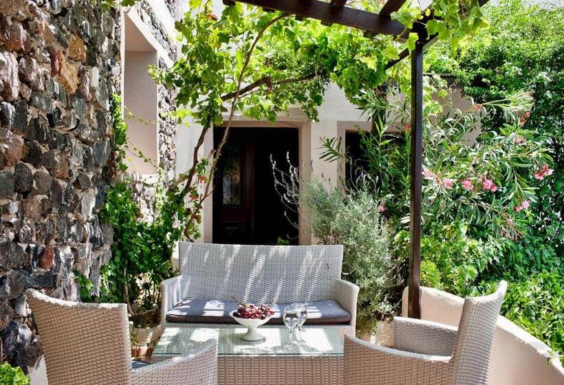 فندق Lava Suites & Lounge