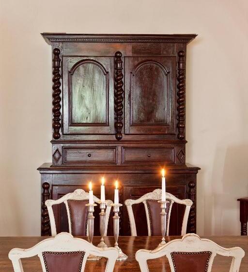 فندق Lava Suites & Lounge