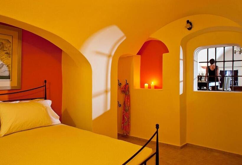 فندق Lava Suites & Lounge