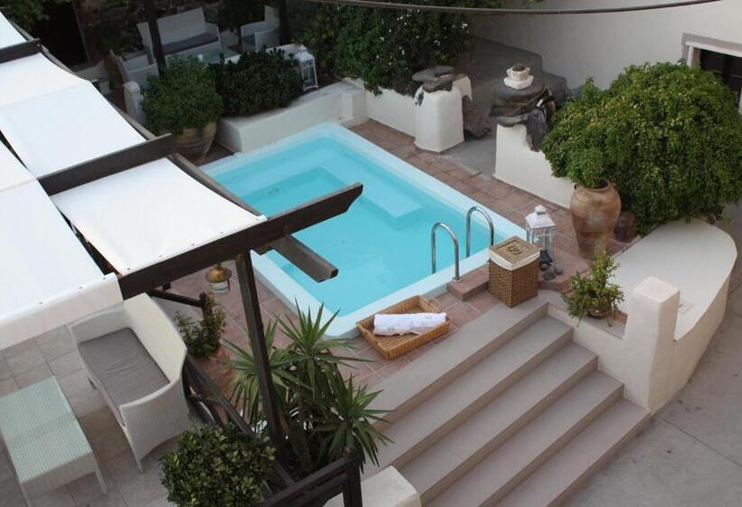 فندق Lava Suites & Lounge