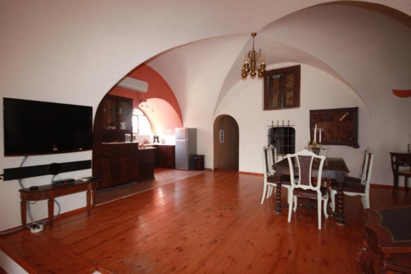 فندق Lava Suites & Lounge