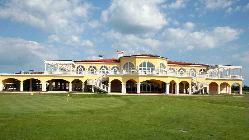 호텔 Lighthouse Golf & Spa