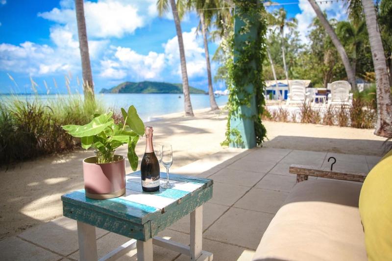 酒店 Lime N Soda Beachfront Resort