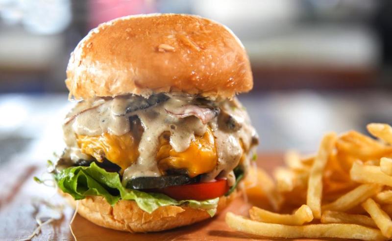 酒店 Lime N Soda Beachfront Resort