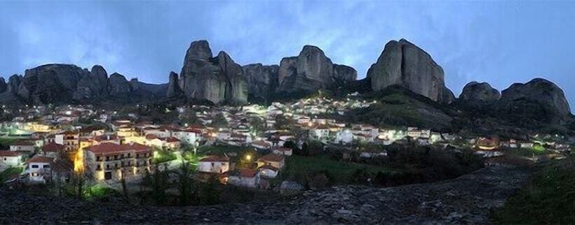 בית מלון כפרי Meteoritis