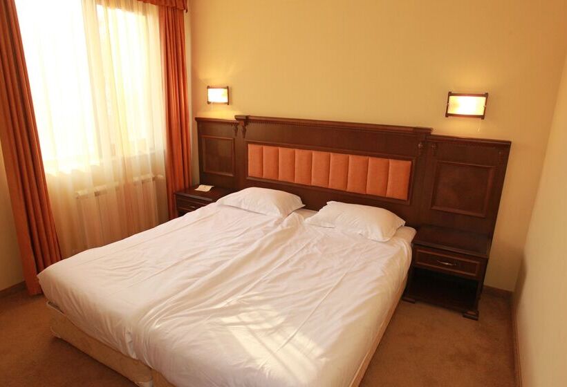 Mpm Hotel Sport Ski In, Ski Out