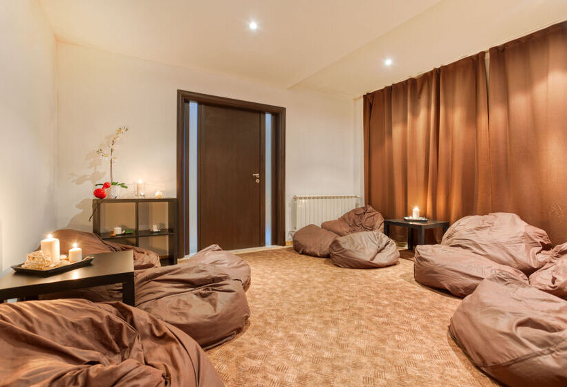 Mpm Hotel Sport Ski In, Ski Out