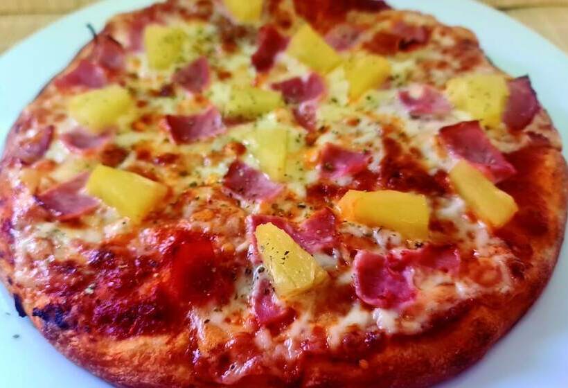 Pipikuku Hotel & Restaurant